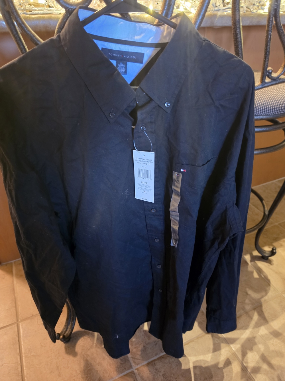 Tommy Hilfiger Men's Black Button-Down Shirt